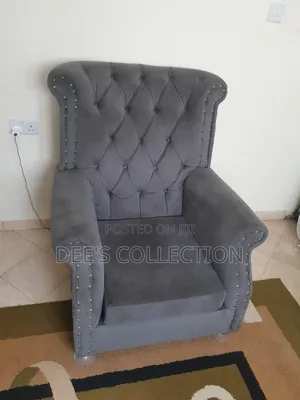 Hd King Chairs Each At