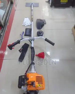 Dera 4-Stroke Brush Cutter