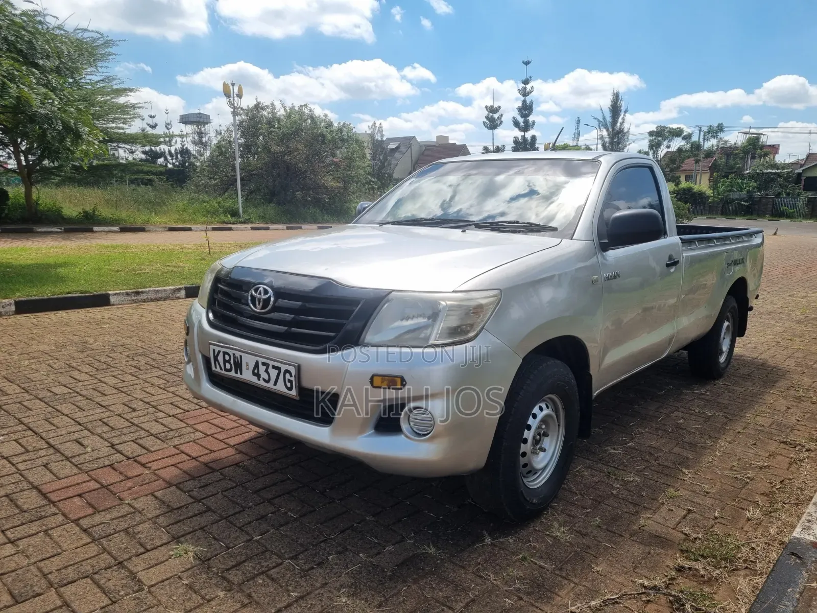 Toyota Hilux 2013 Gray
