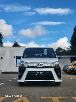 Toyota Voxy 2019 White