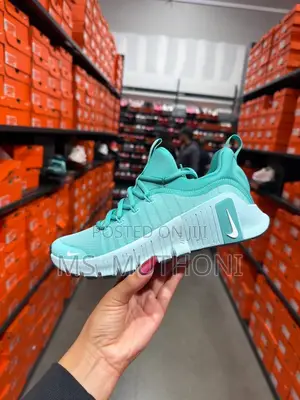 Ladies Vibrant Colors Workout / Trainers Shoes (Metcon ) Size 37-40
