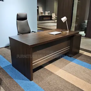 Manager's L-Shaped Office Desk
