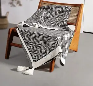 Diamond Knit Throw Blankets With Pendant Tassels