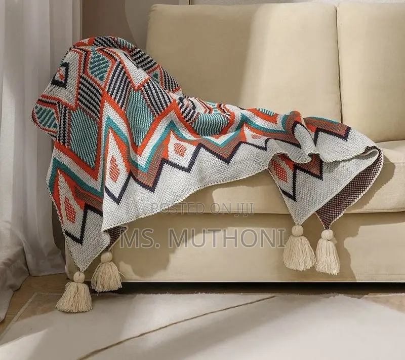 Great Quality Intricate Geometric Patterns Throw Blankets