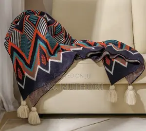 Great Quality Intricate Geometric Patterns Throw Blankets
