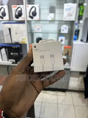 Apple C-C Cable