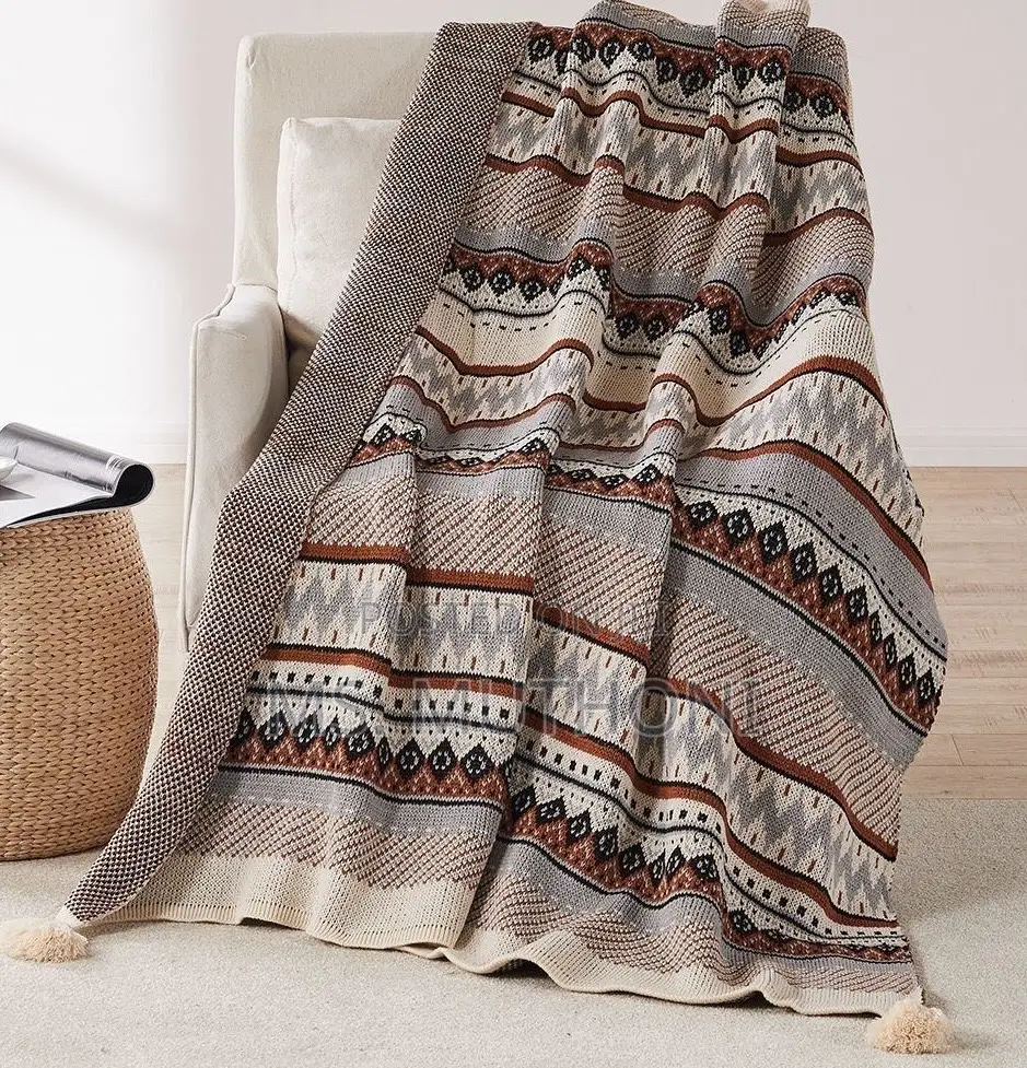 Top Notch Quality Bed / Couch Knit Soft Throw Blankets