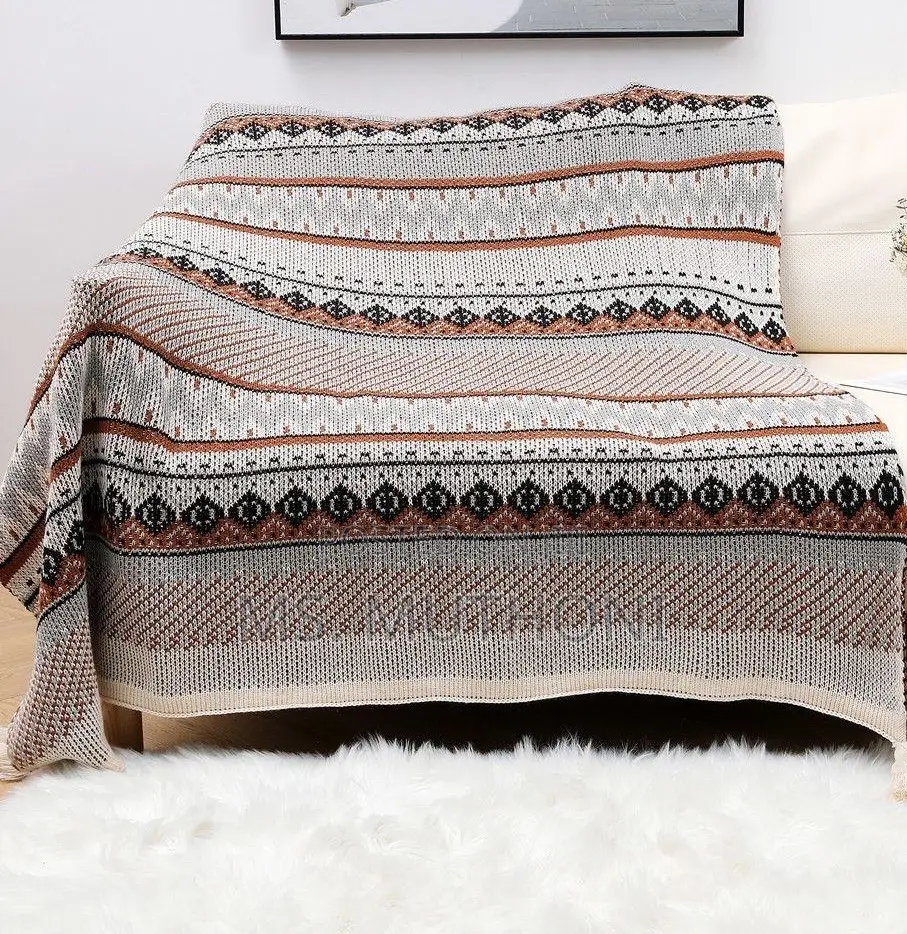 Top Notch Quality Bed / Couch Knit Soft Throw Blankets