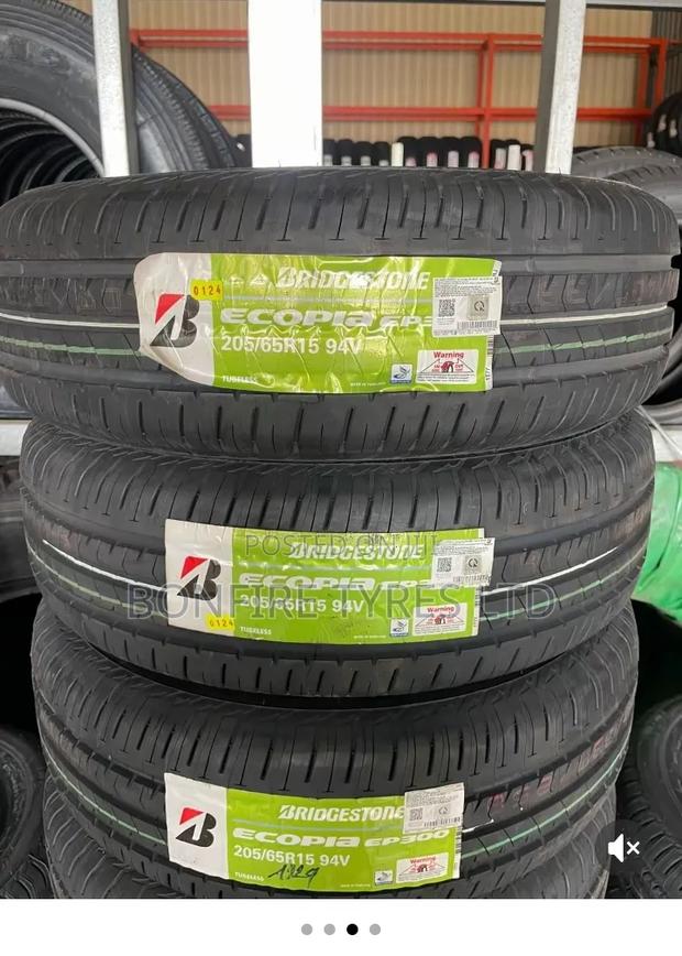 205/65r15 Bridgestone - main view