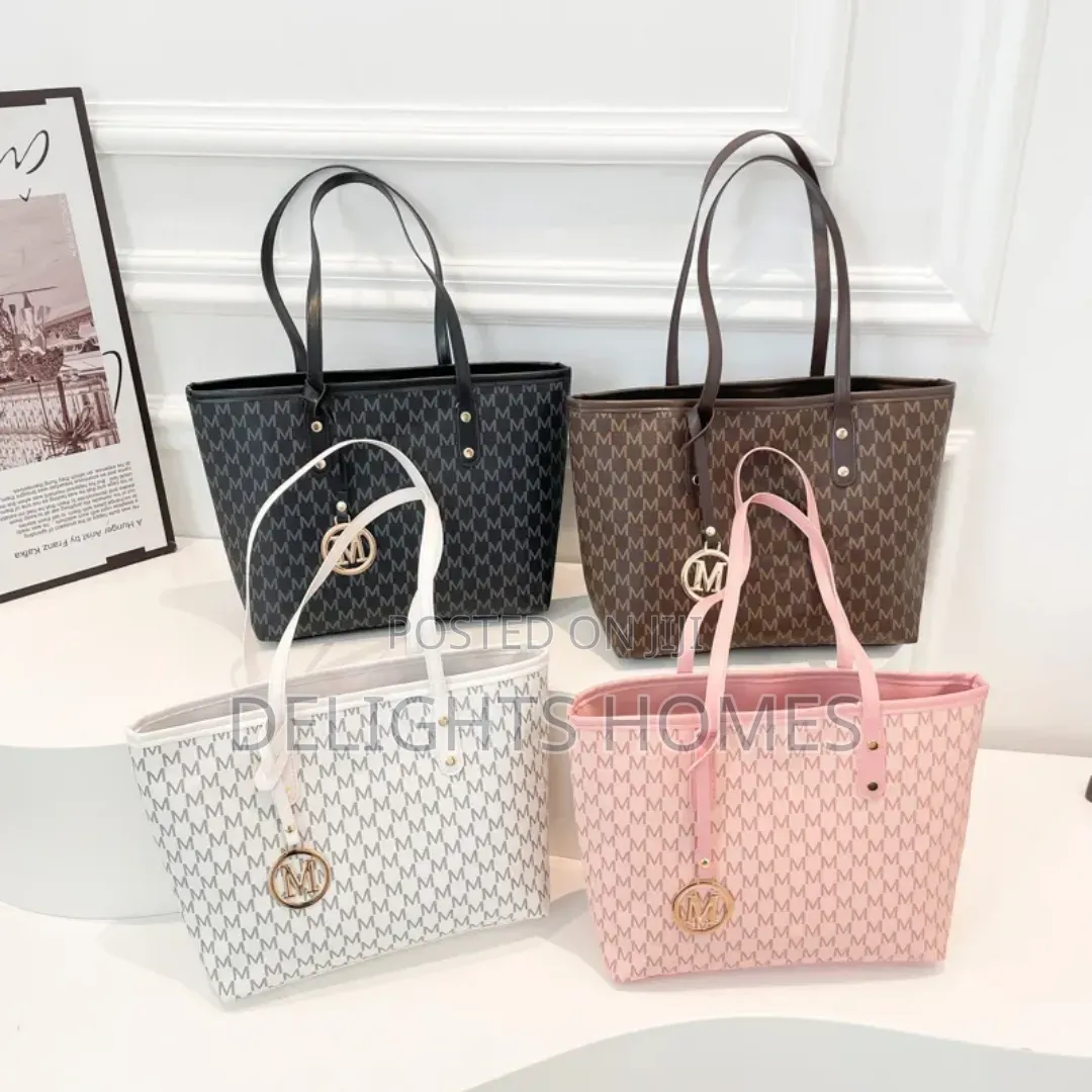 Ladies Underarm Classy Handbags_bre