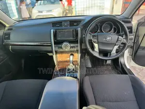 Toyota Mark X 2.5 RWD 2019 White