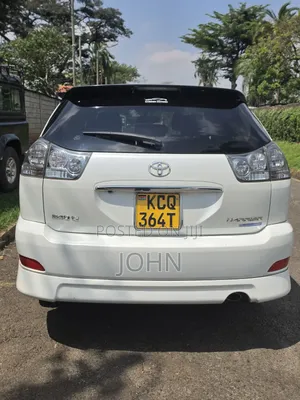 Toyota Harrier 2.4 2011 White