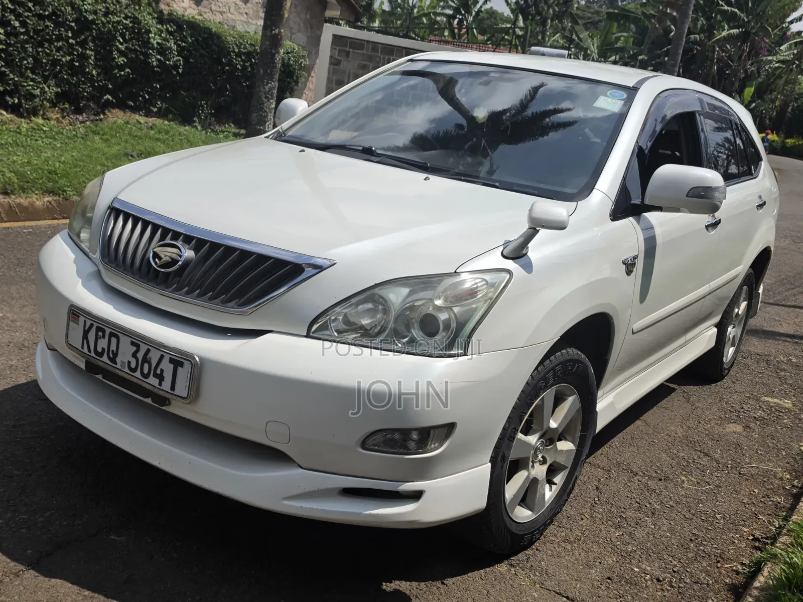 Toyota Harrier 2.4 2011 White