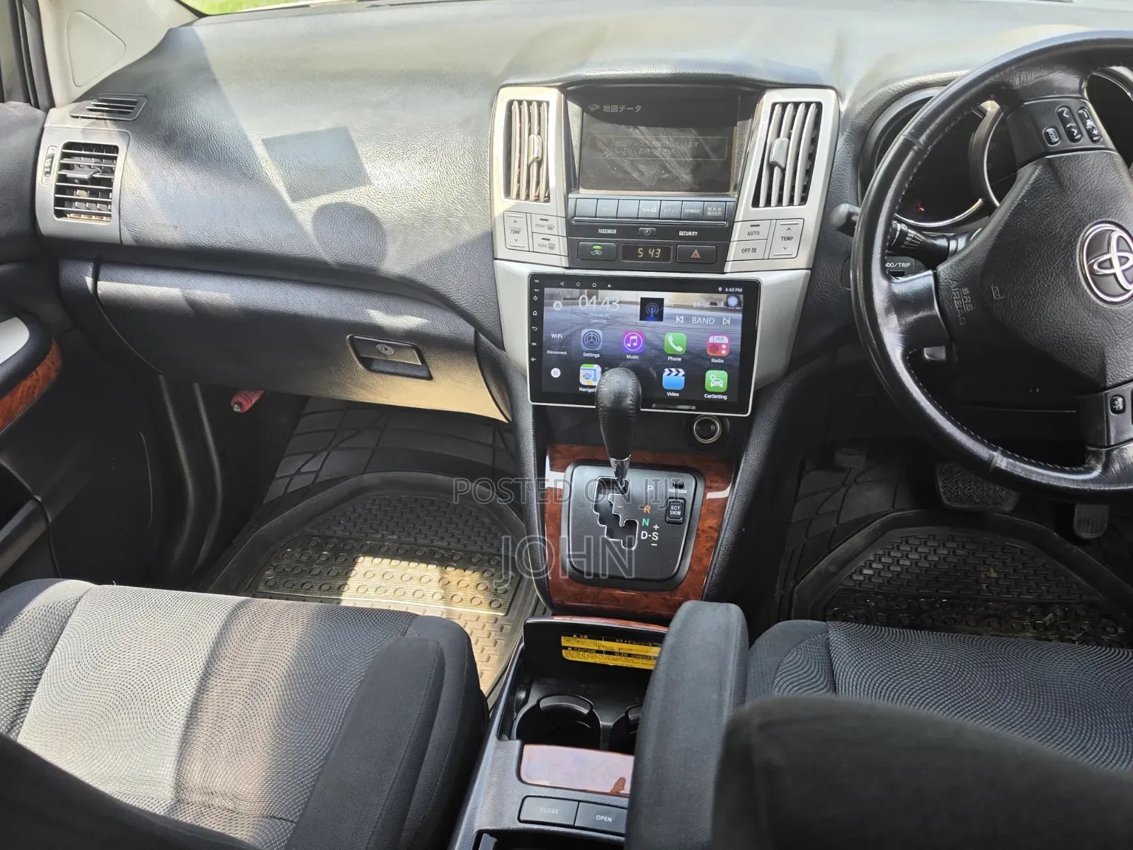 Toyota Harrier 2.4 2011 White
