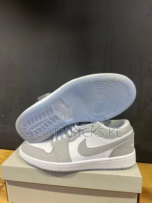 Air Jordan 1 Low Wolf Grey