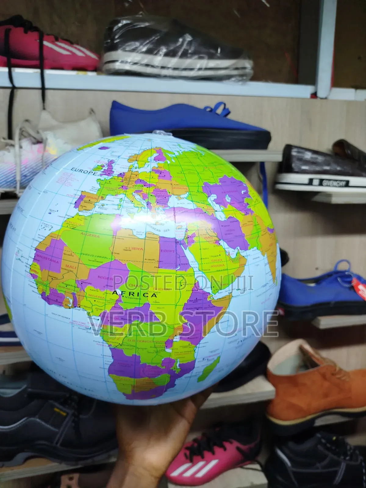 Inflatable Globe