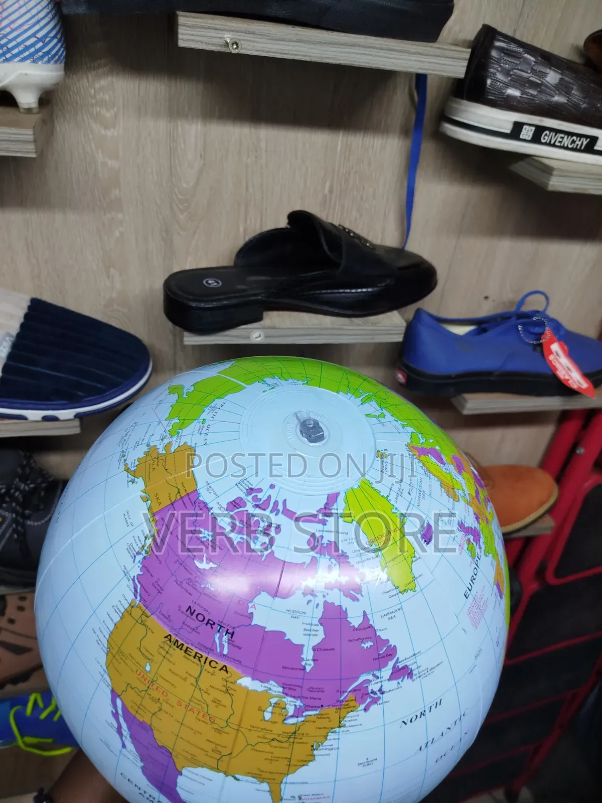Inflatable Globe