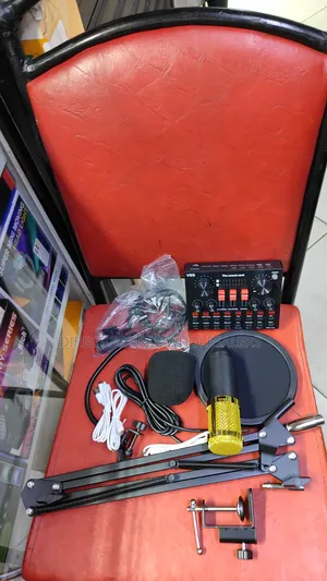 V8 Sound Card With Multiple Sound Effects
Clear, Noise-Reduced.