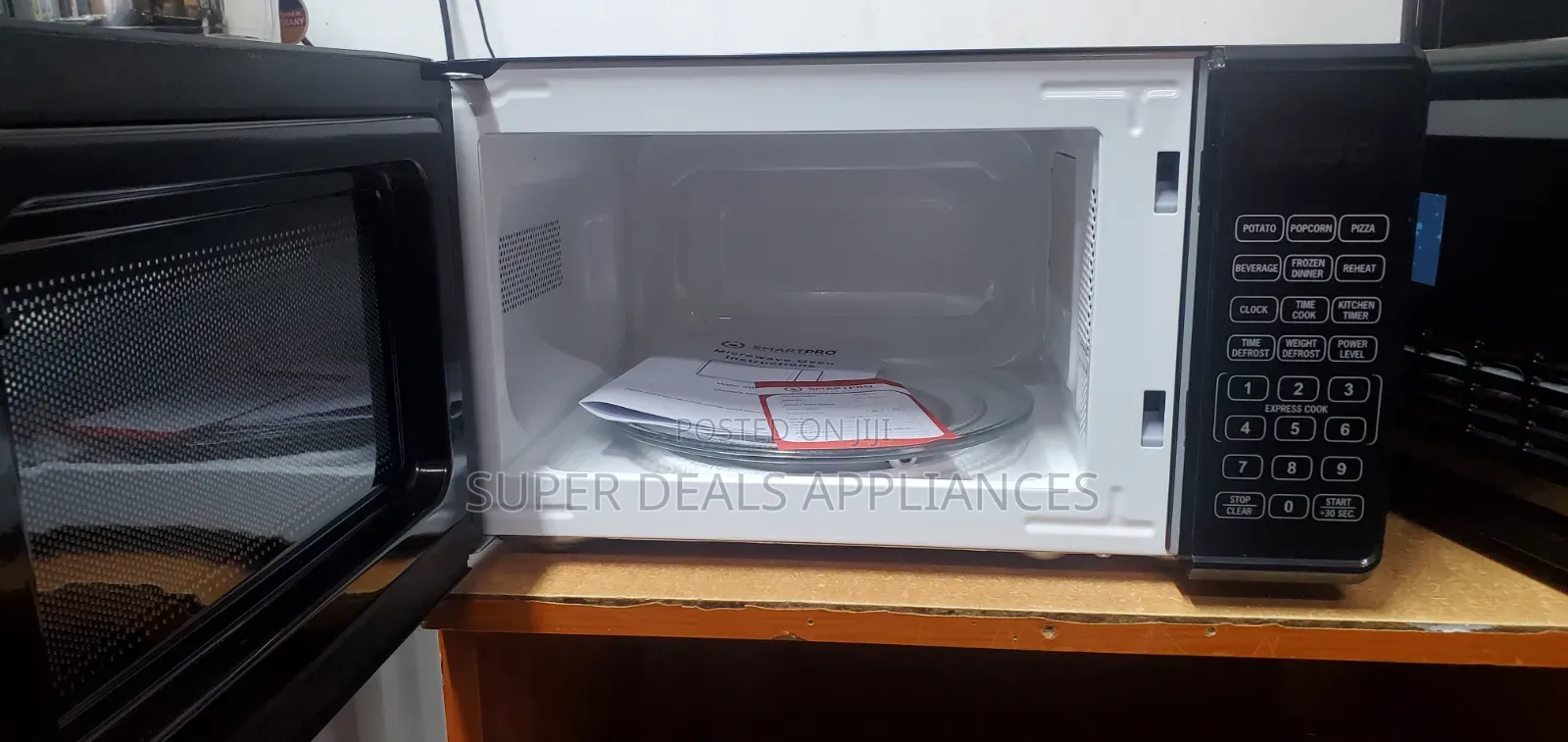 20 Litres Digital Microwave