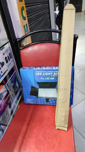 Portable Pro Led 800 Light – Video, Photography Live Streaming