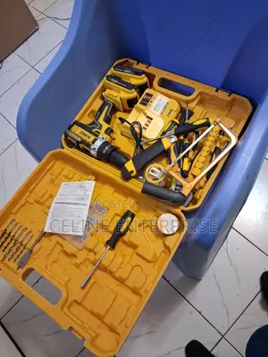 Dewalt Cordless Drill Set