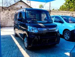 Daihatsu Tanto 660 FWD 2019 Black