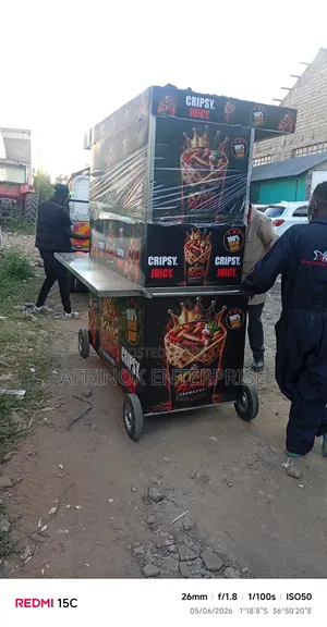 Food Cart Made For Outdoor Hotels