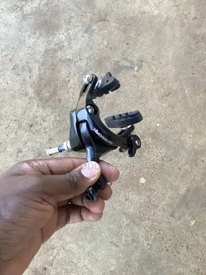 Roadbike Rim Brake. Complete With Pads