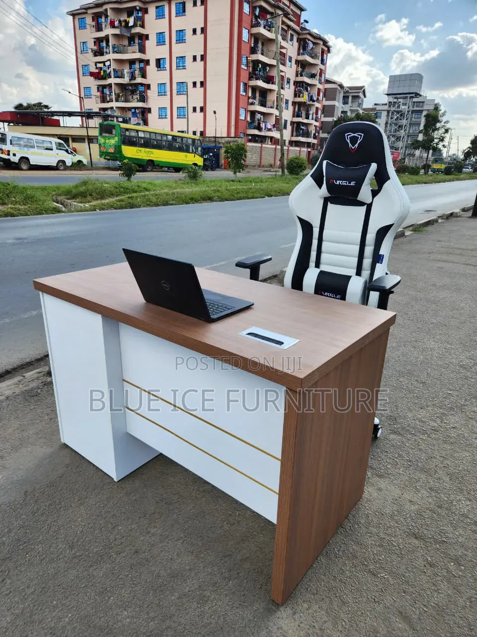 Executive Computer Deskset