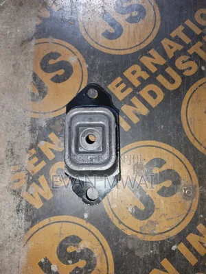 Nissan N17/Bluebird/ Sylphy Gearbox Mounting
