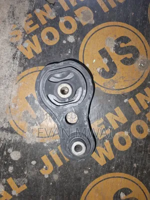 Mazda Demio Gearbox Mounting Available