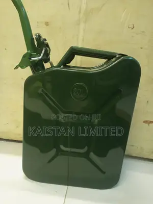 20 L Fuel Cans /Jerry Cans With Sprout