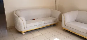 6 Seater Chair