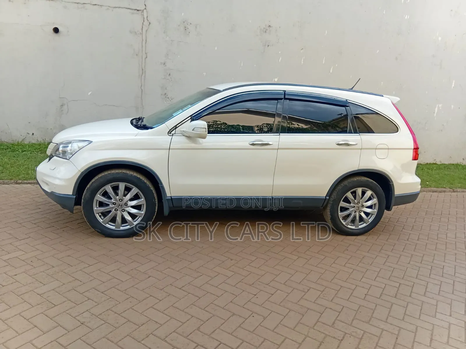 Honda CR-V 2010 Pearl