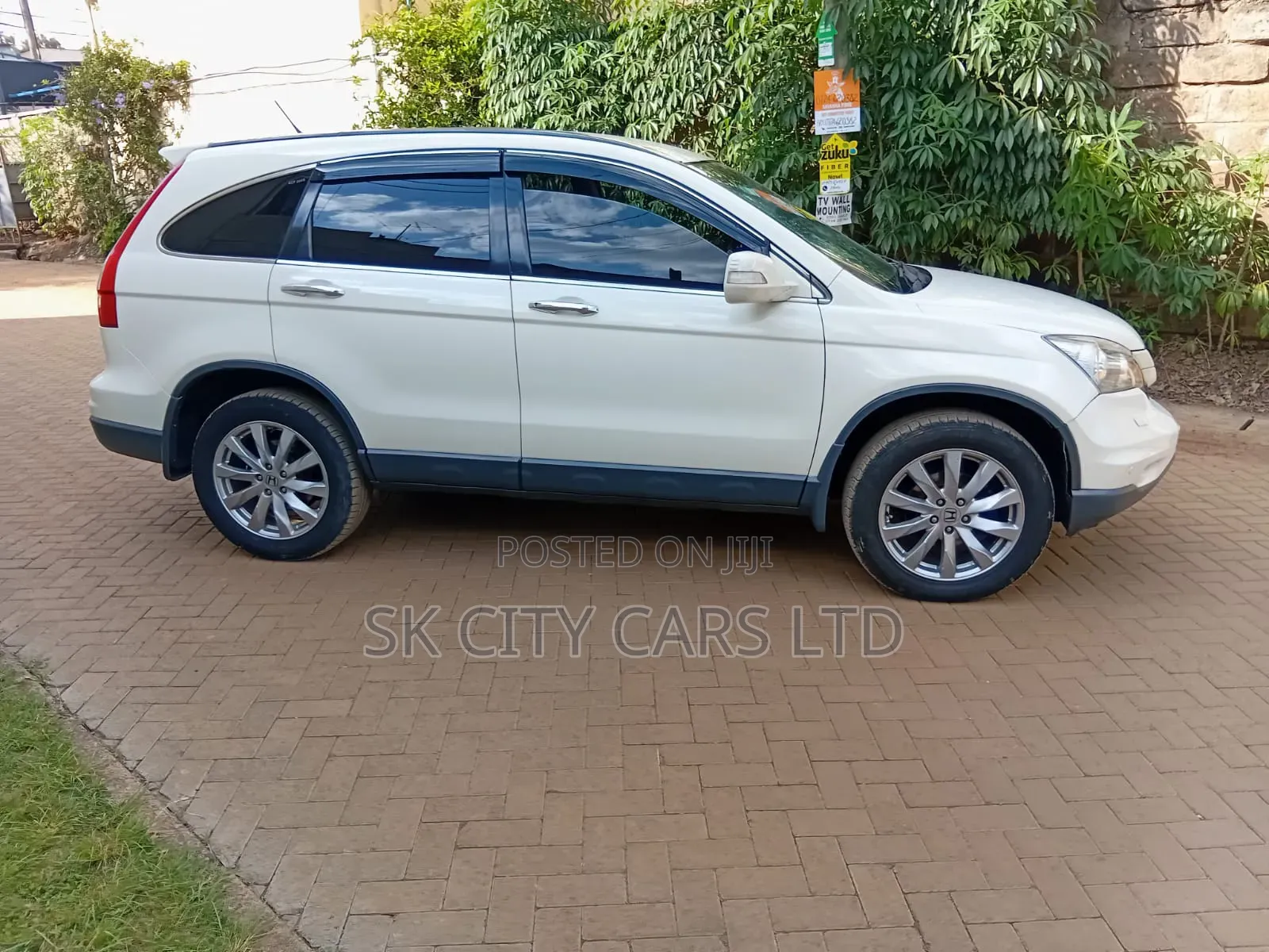 Honda CR-V 2010 Pearl