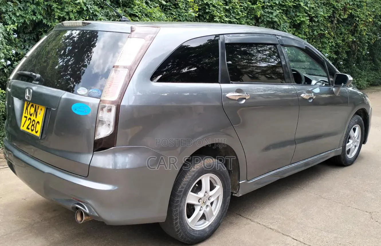 Honda Stream 2010 Gray