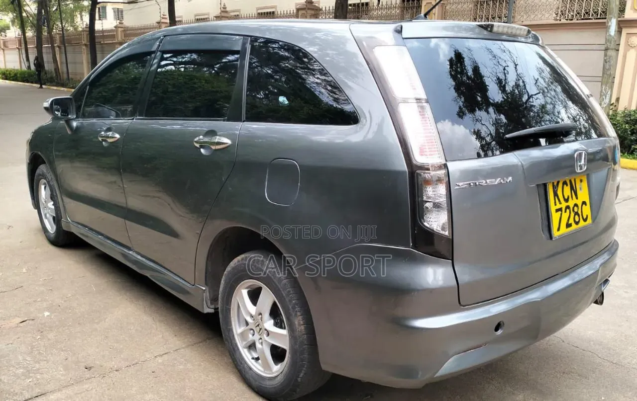 Honda Stream 2010 Gray