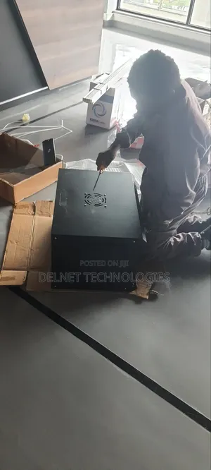 Server Network Cabinet Assembly