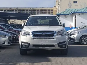 Subaru Forester 2018 White