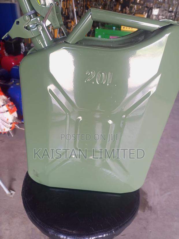 20l Fuel Jerry Cans/Metal Jerrican/Spout Available - thumbnail 3