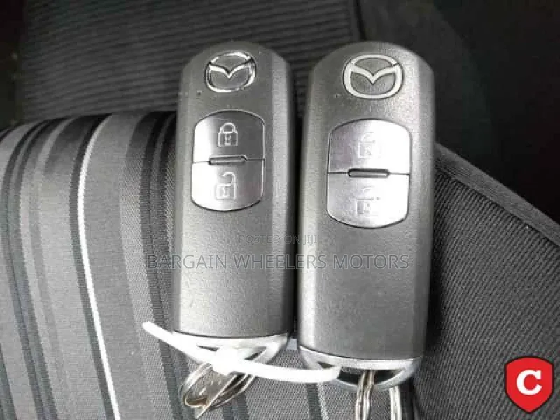 Mazda Demio 2019 Silver