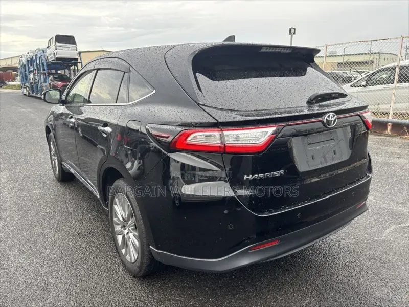 Toyota Harrier 2020 Black