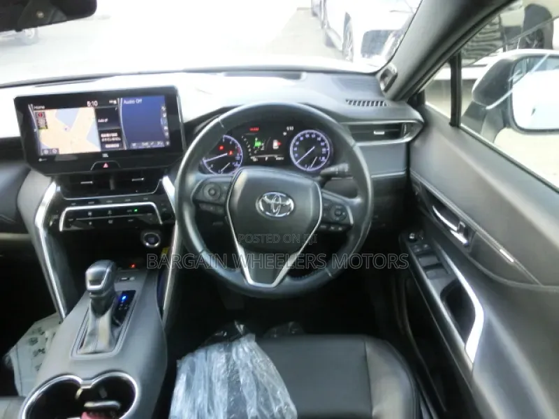 Toyota Harrier 2020 White