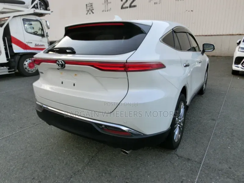 Toyota Harrier 2020 White