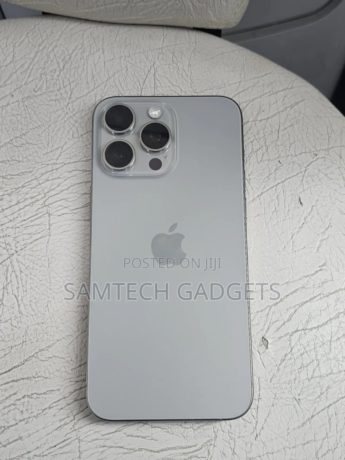 Apple iPhone 15 Pro Max 256 GB Gray