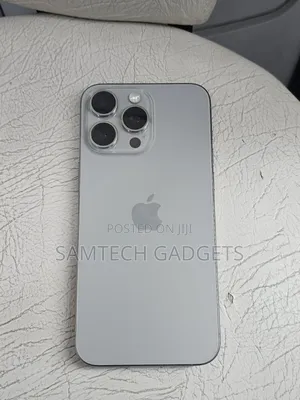 Apple iPhone 15 Pro Max 256 GB Gray