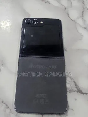 Samsung Galaxy Z Flip 5 256 GB Black