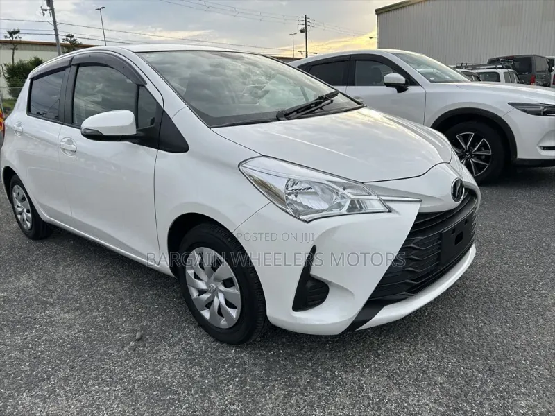 Toyota Vitz 2019 Pearl