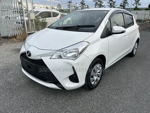 Toyota Vitz 2019 Pearl