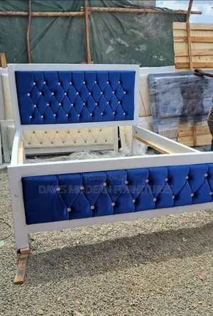 Tufted Platform Bed Frame